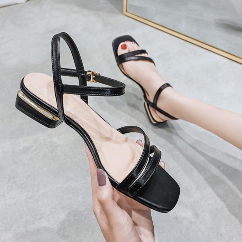 Fashion 2025 Summer Women's Sandals Open Toe Ankle Buckle Sandals Casual Outdoor Professional Low Heels Square Shoe Head Women Shoes