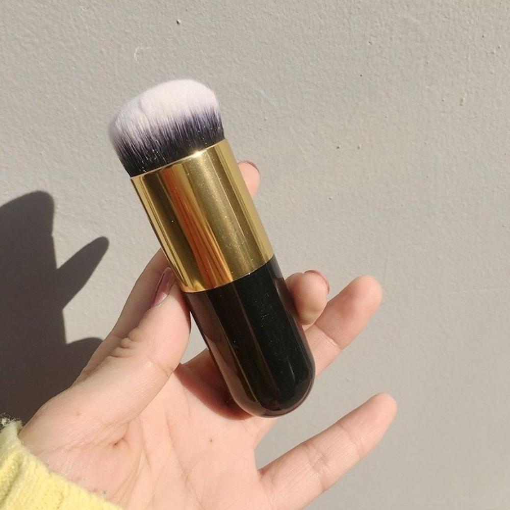 

Blush Brush Blush Brush with No Residue Doesn t Absorb Excess Product Delivers a Natural Finish No Brush Strokes Makeup Brush