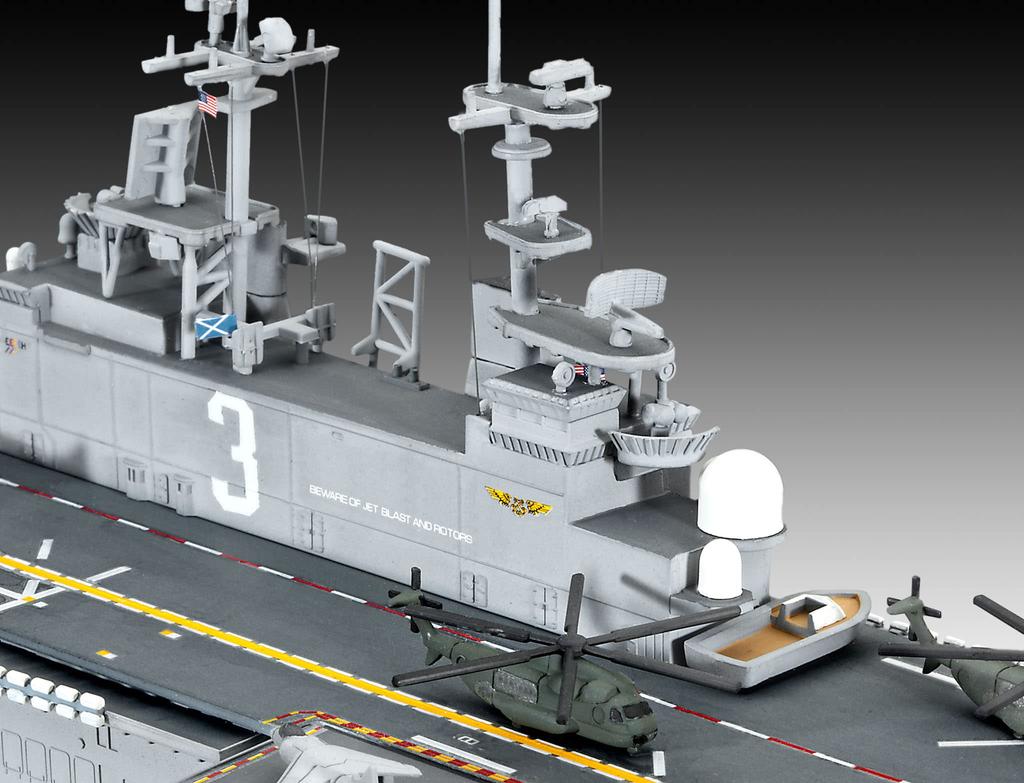Revell 1/700 Scale US Navy Wasp-class Amphibious Assault Ship Plastic Model Kit 05178, Molded In Color
