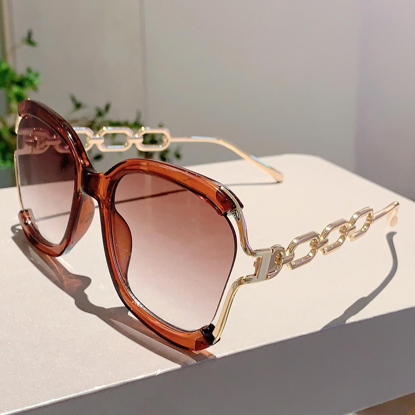 

Новинка моды Металлические цепочки Затененные очки Роскошный бренд Декорация Женские Солнцезащитные очки Винтажный Дизайнерские Уличные Солнцезащитные очки as picture shows