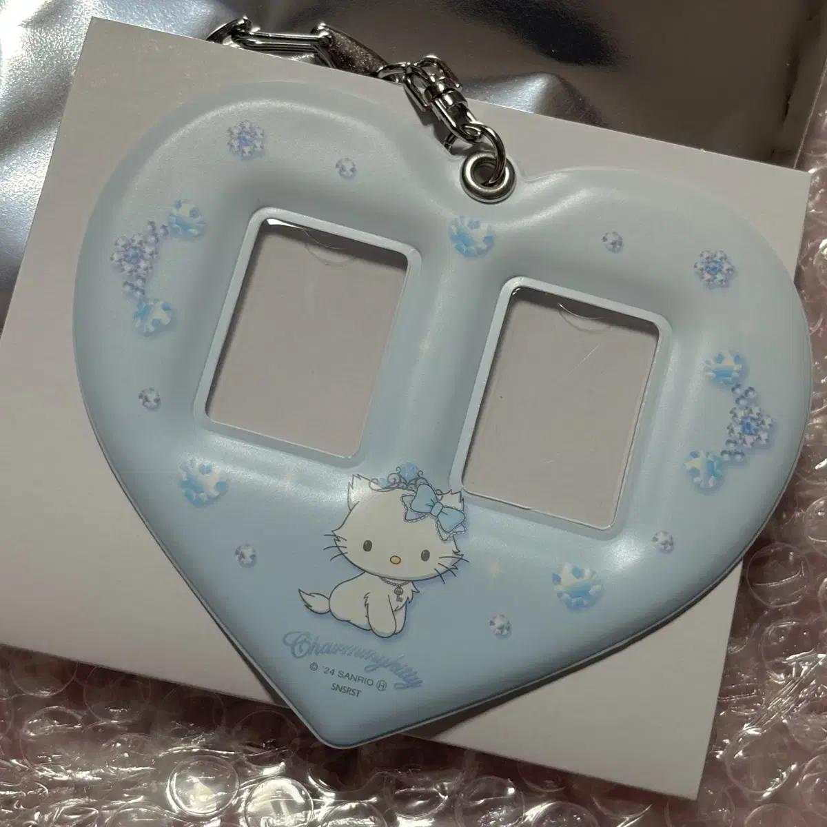 

Sanrio Ballet Core Chami Kitty Light Blue Photo Holder Certificate Photo