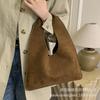 Retro Casual Underarm Bag Women 2025 Autumn and Winter New Fashion Matte Dumpling Bag Korean Version Niche Design High Sense