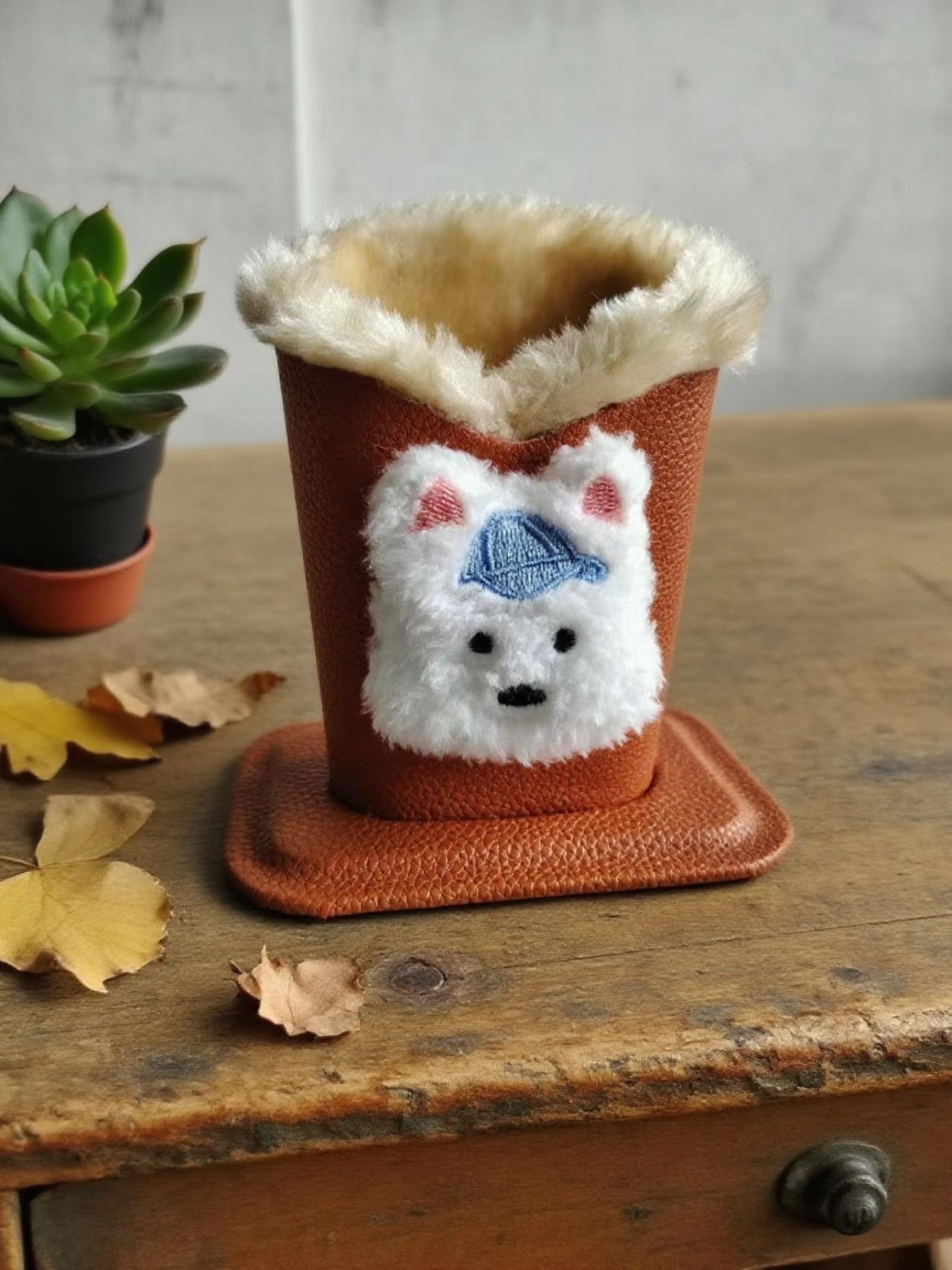 

- Плюшевый держатель для очков Очаровательный мультяшный держатель для очков и ручек Настольное хранилище Стойка для хранения очков One Size коричневый