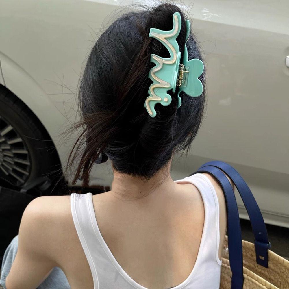 

Форма змеи Форма волны Геометрические волосы Коготь Буква Элегантное мытье лица