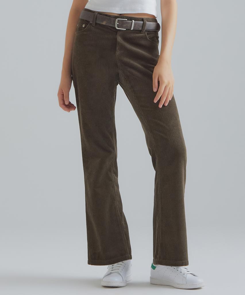 Peulaentigseobiseu Corduroy Bootcut Slacks - Khaki Brown
