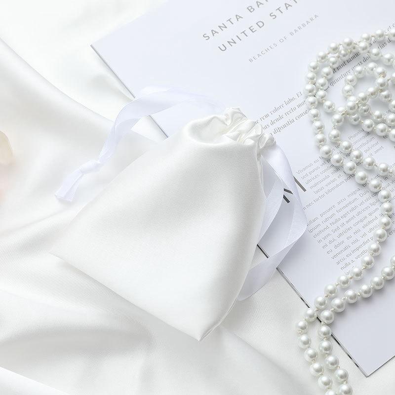 

Подарочная упаковка, сумка из искусственного шелка на шнурке, пылезащитная сумка, аксессуары для багги, сумка на заказ 17.5*12cm белый