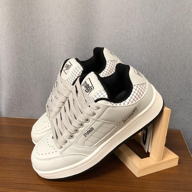 

Ретро кеды супер огонь студенческие моральные тренировки повседневная обувь зима новый серый платформа надпись хлебные туфли 35 серый