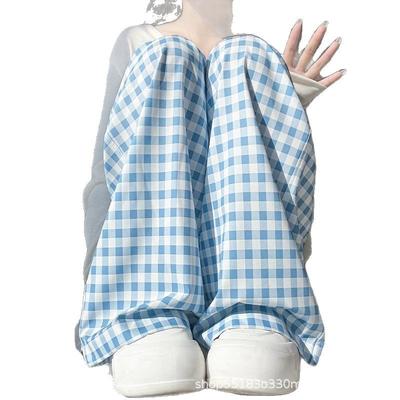 Alt giyim (Kadın) – Pantalon ve Kapriler