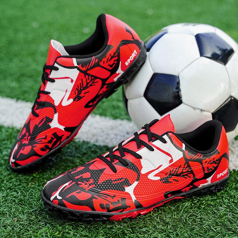 New Professional Football Boots Men Original White Youth Anti-slip Indoor Outdoor Lawn Fast Training Football 35-45