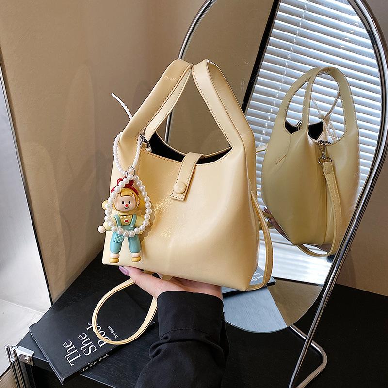 Premium Texture Fashionable Simple Handbag Women's 2025 Summer New Niche Messenger Bucket Bag