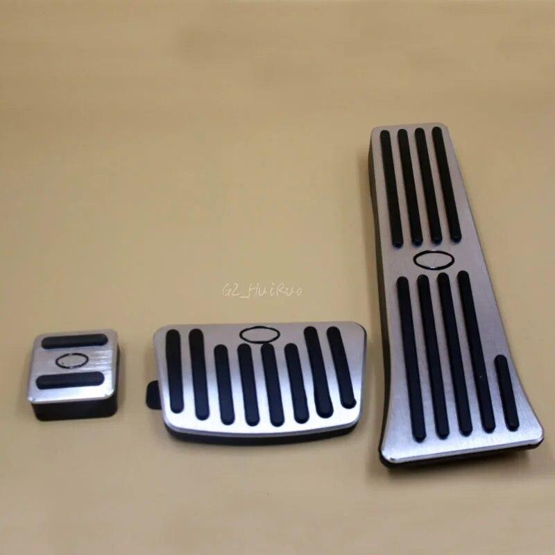 No Drill Fuel Brake Foot Pedals For KIA Sportage K3 K4 K5 2011-2016 Fuel Pedal Brake Pedal To Accelerate  Skid Plate with Logo