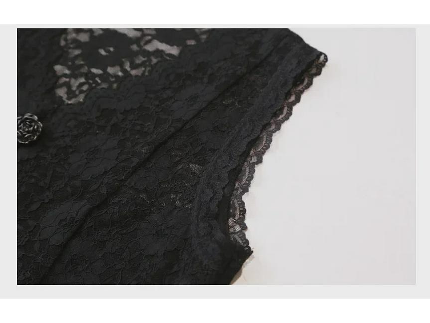 Women's Chinese-Style V-Neck Lace Sleeveless Slim Fit Top