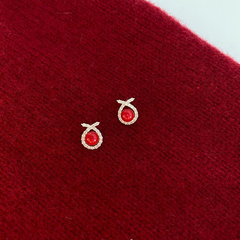 S925 Silver Red Bead Rhinestone Stud Earrings - Korean Style Simple Personality, Perfect New Year Gift, Niche Temperament Ear Ornament.