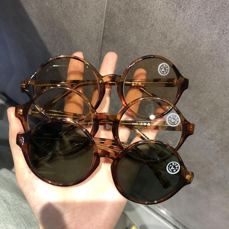 Elegant Retro Crystal Round Sunglasses for Men - Classy, Eye-Protective, and Ideal for Middle-Aged and Seniors