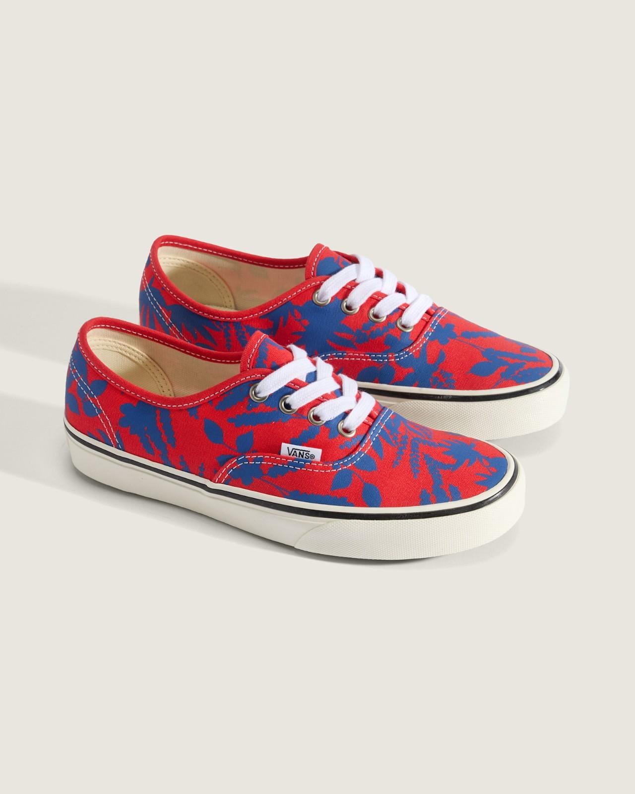 VN000D6GBMC Vans Authentic Multi (Men s) 5.5