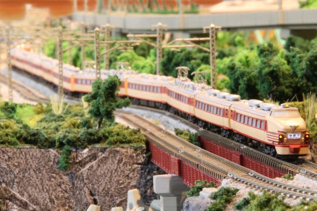 Z Gauge JNR 485 Series Limited Express Vehicle Early Model JNR Color Basic Set Railway Model Train "Hibari" (Black 481) 6-car T030-1