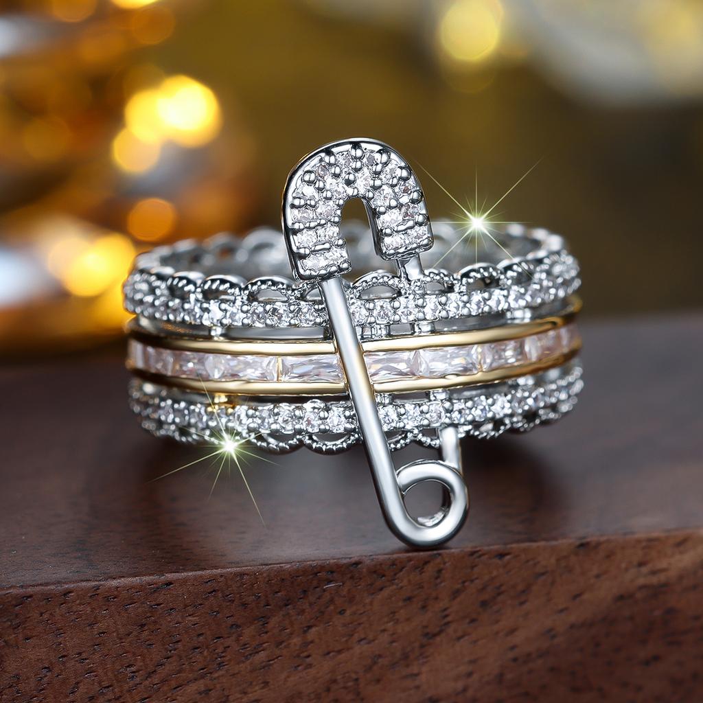 Delicate White Zircon Paper Clip Style Silver Color Ring for Women Unique Party Ring Fine Jewelry Gift