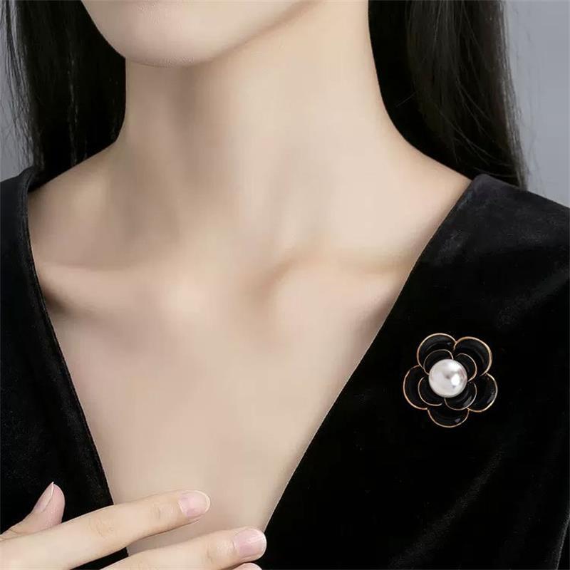 Kamelien Perlen Brooch Schwarz Öl-Tropfendes Metall Trauer Corsage Pin High-End Französisch Elegant Tasche Tuch Schal Zubehör Brooch