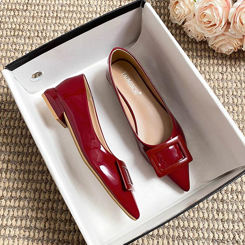 

Модные Деликатные Туфли на Низком Каблуке Женские Красные Лакированные Кожаные Лодочки Женские Офисные Лоферы Невесты Tacones Мэри Джейн Женские Эспадрильи 37 красный