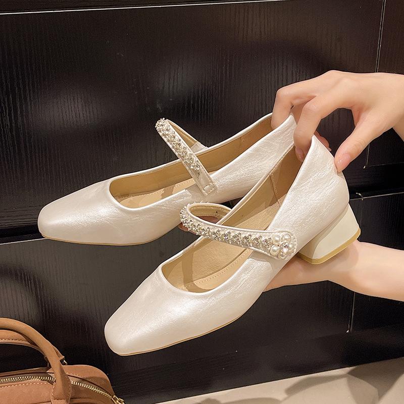 French Mary Jane Shoes Thick Heel Velcro Single Shoes Women's 2025 New Summer Beautiful Skirt Evening Small Leather Shoes