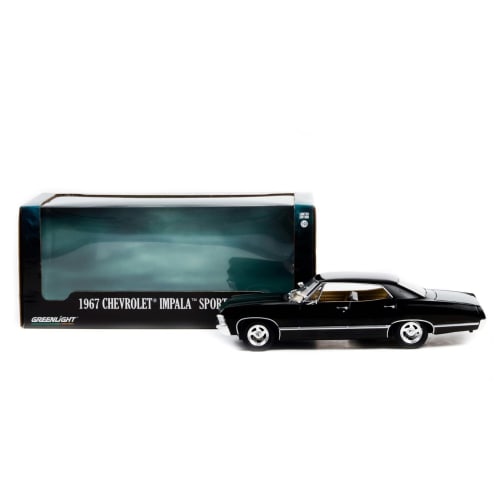 Greenlight 84035 1967 Chevrolet Impala Sport Sedan Tuxedo Black 1/24 Scale Diecast Model Car