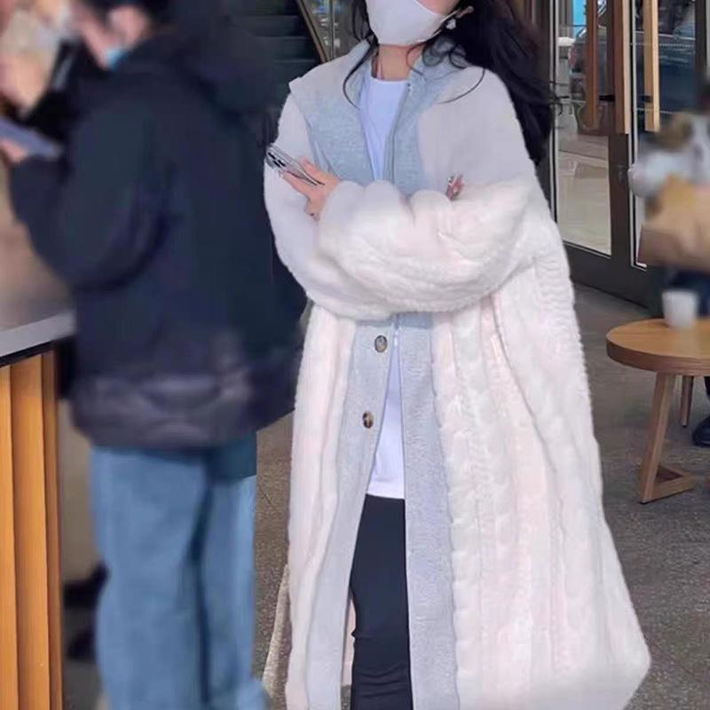 Damski płaszcz ze sztucznego futra jagnięcego i skóry - Jesień/Zima Długi styl