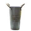 1 pièce Seau d'arrangement floral en tôle rétro Vase de salon Seau d'éveil Seau à fleurs à double poignée en corde de chanvre