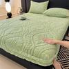 3PC Bedding Set Bedcloth Warm Winter Bed Cover 3D Embossed Velvet Mattress Cover Tafferta Bedsheet Winter Warm Fitted Sheet Mattress Protector