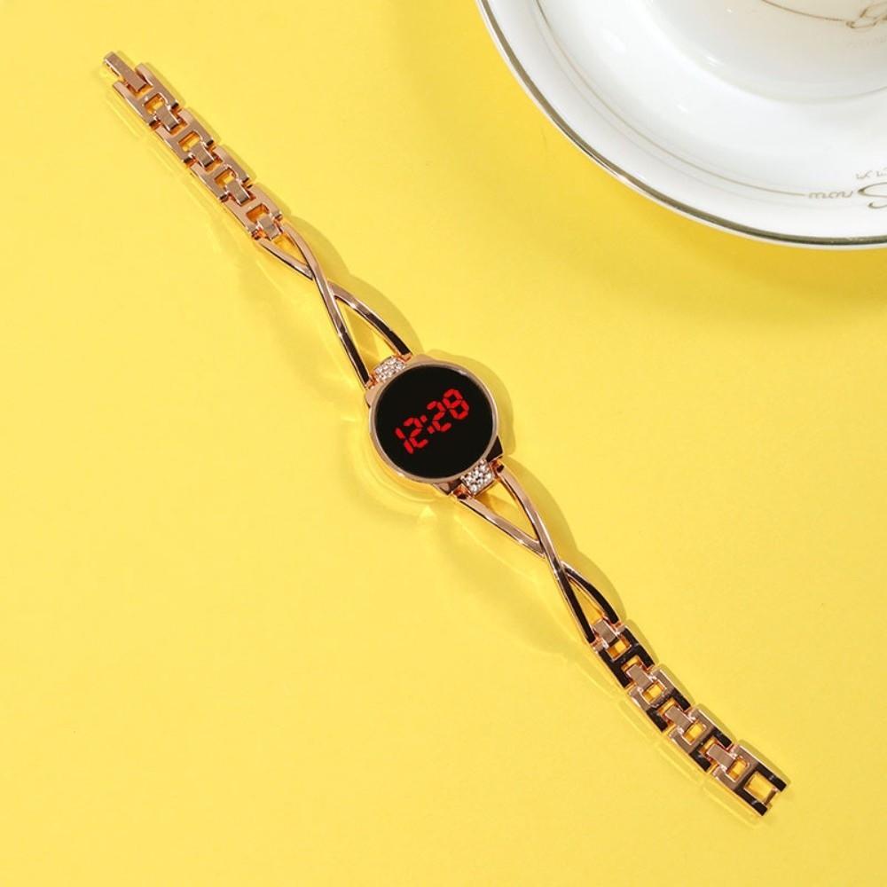Metal Bracelet LED Watch Rhinestone Watch Fashion Wrist Watch Teen Girls