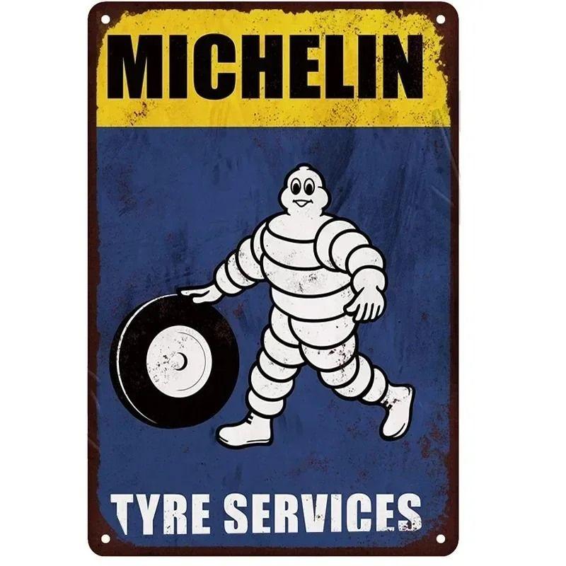 

Вінтажний металевий ящик Michelin з розписом для декору класичного гаража, автомайстерні