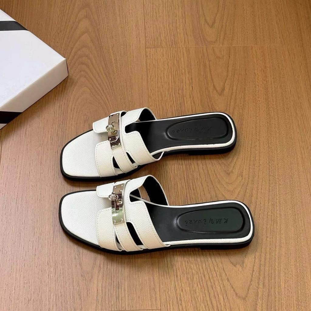 2025 Summer New Slippers Women Wear Non-slip Flat Bottom High Sense Niche Metal Buckle Beach Sandals