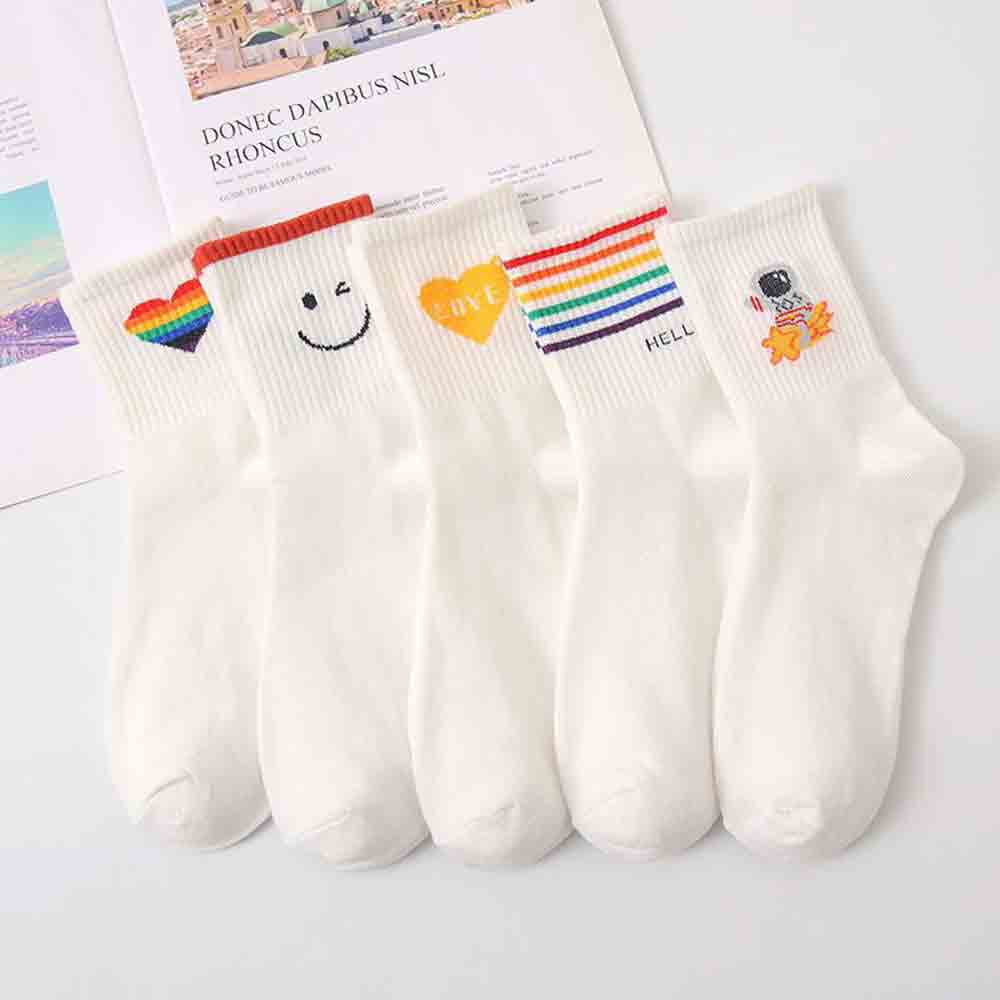 5 Pairs Women White Socks Cartoon Rainbow Cotton Crew Socks Y2K Harajuku Japanese Style Cute Kawaii Sport Socks For Women Casual