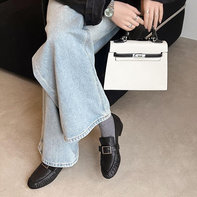 

Casual fashion soft cowhide fashion single shoes non-slip beef tendon sole small leather shoes women s low heel large size leather single shoes women 40