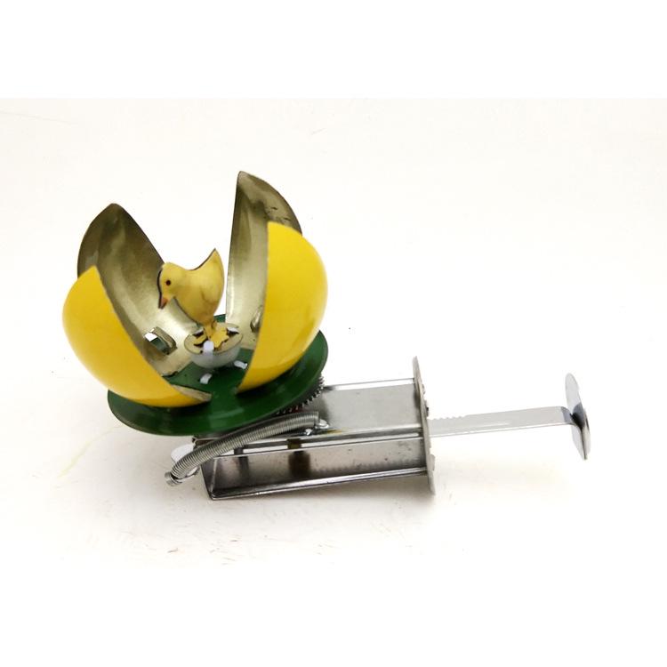 Retro Tinplate Chick Hatching Toy - Nostalgic Craft from the 70s, 80s, 90s