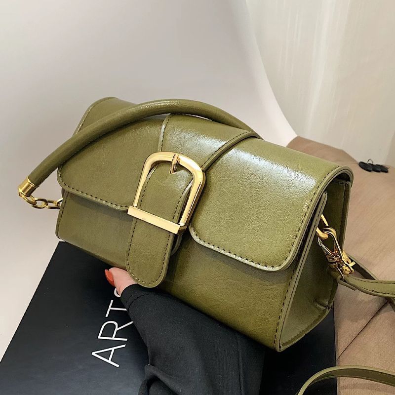 Underarm Bag Women'S Niche High-End Single Shoulder Messenger Bag Retro Simple Temperament Commuter Baguette Bag