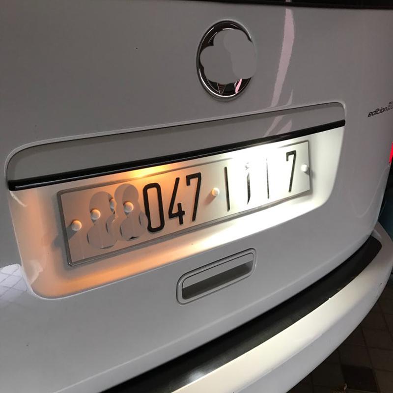 2pcs Car LED License Number Plate Lights Lamp For Volkswagen Passat B5.5 B6 Golf Plus MK5 Transporter T5 Caddy Touran