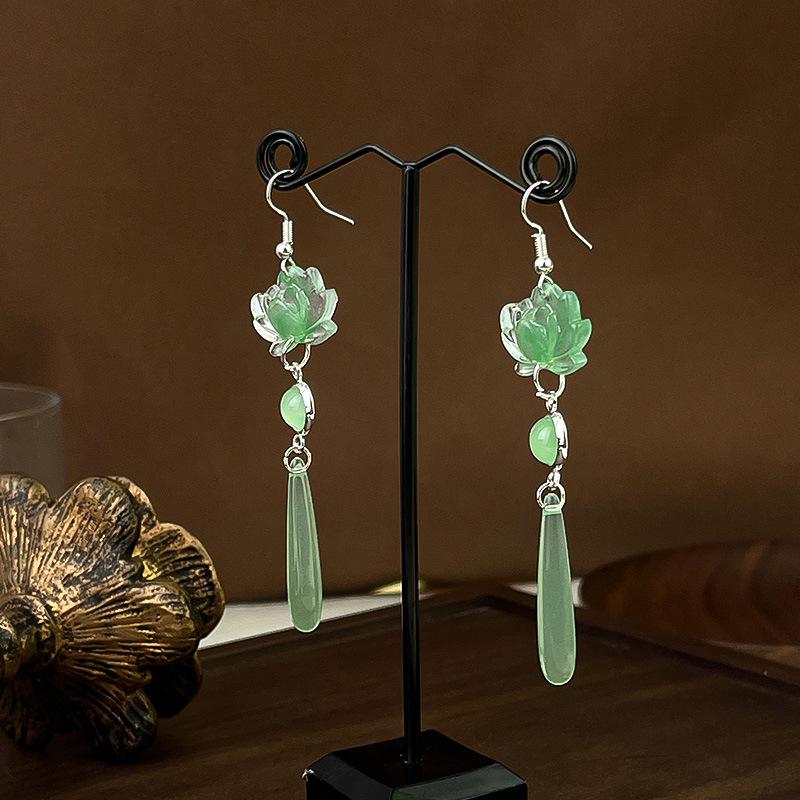 Lotus Water Drop Tassel Earrings - Retro Chinese Style Cheongsam Hanfu Accessories for Women
