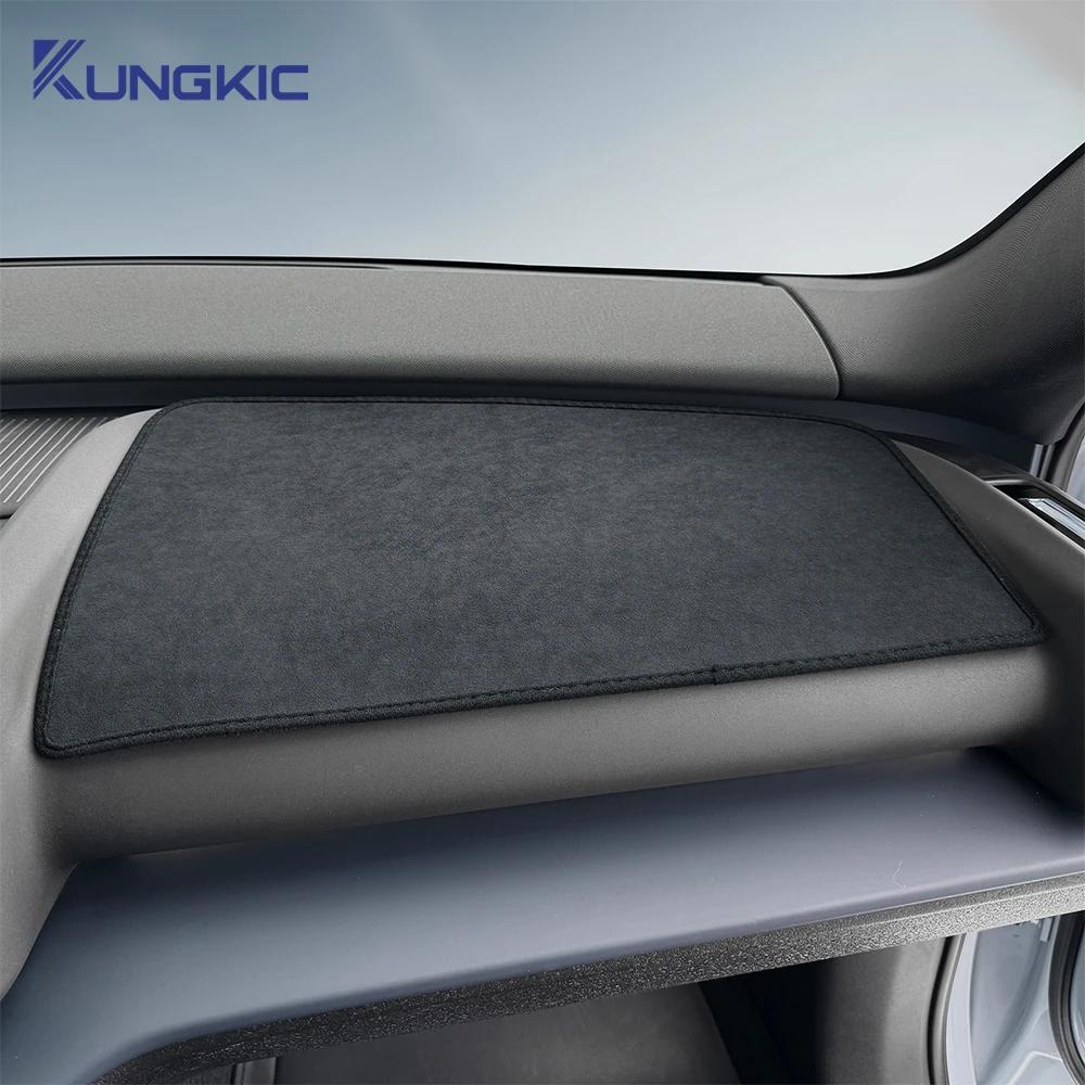 Premium Flannel For Volvo EX30 2023 2024 2025 2026 Ex30 Cross Country Car Dashboard Cover Mat Avoid Light Pad Anti-UV LHD RHD
