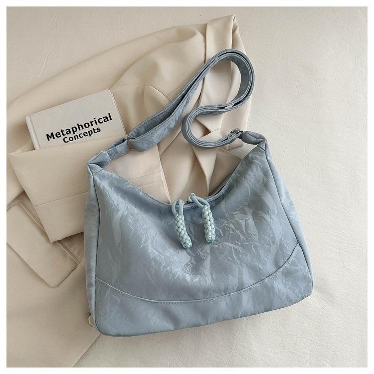 Spring New Women's Bag Fashion Large Capacity Premium Sense Scrub Slack Lazy Wind Shoulder Bag Tote Bag