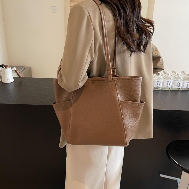 Tote Bag Large Capacity Women's Commuter Bag New Fashion Shoulder Bag