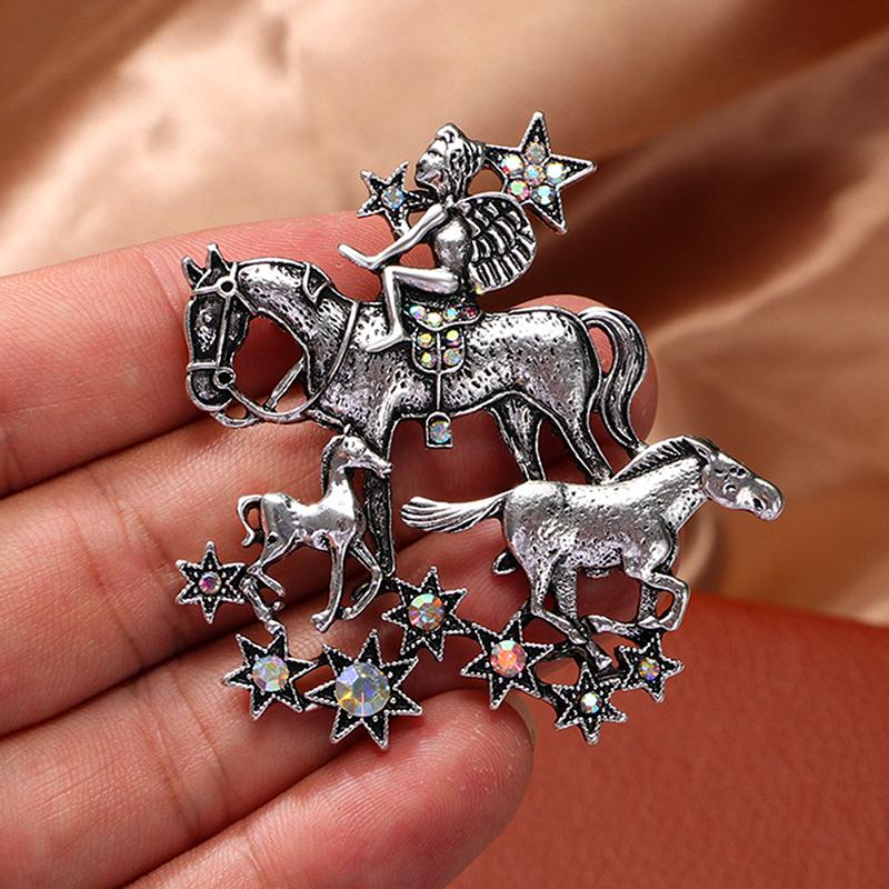 Vintage Angel Ride Horses Brooches For Women Unisex Metal Lucky Year Of The Horse Animal Office Casual Brooch Pins
