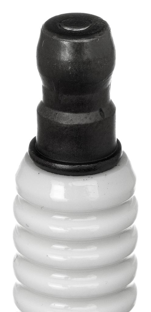 NGK LASER Iridium Plug [5245] ILFR7H
