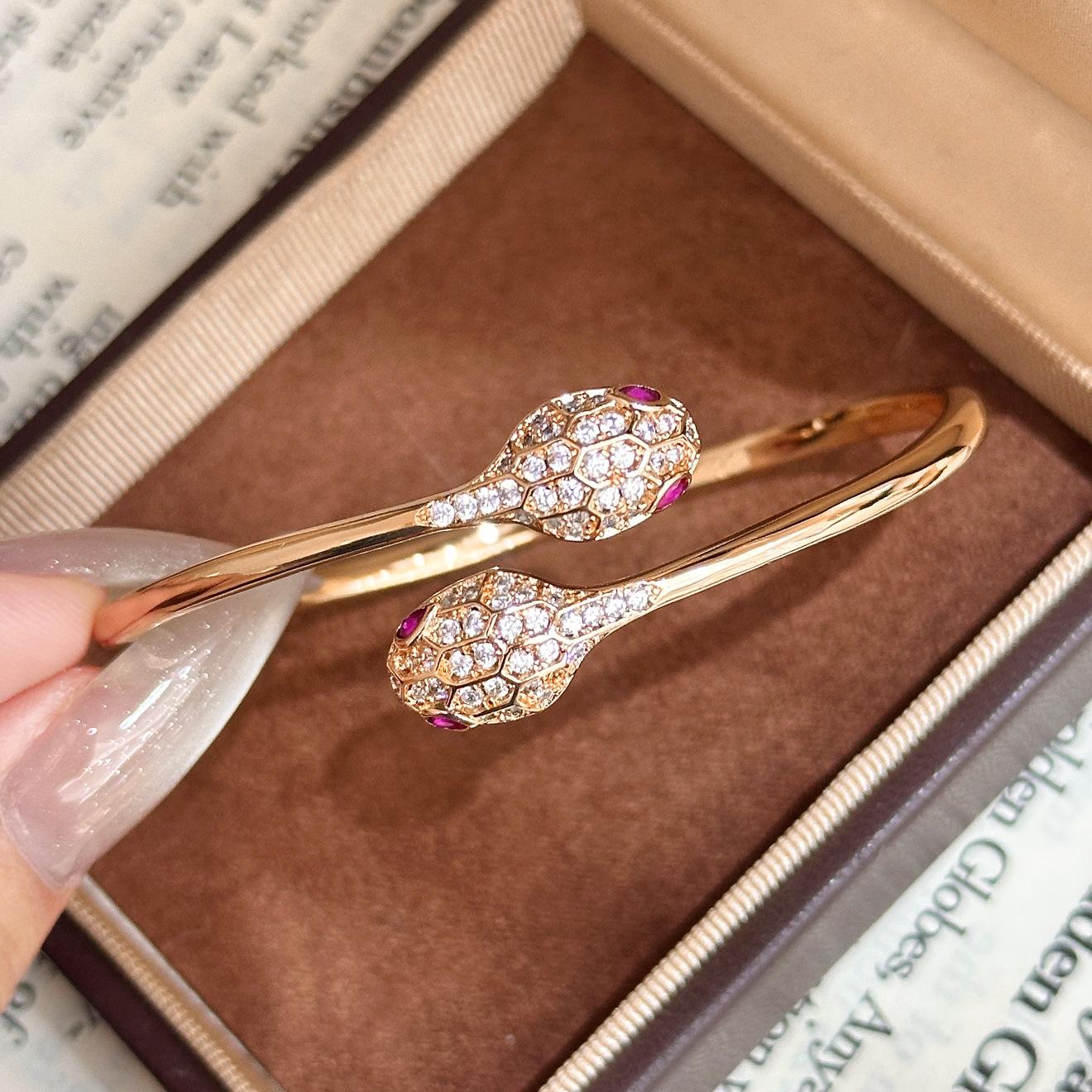Double Snake Head Women s Trendy Niche Light Luxury Celebrity Model Snake-shaped Open Bracelet Bracelet One Size(16-22CM)