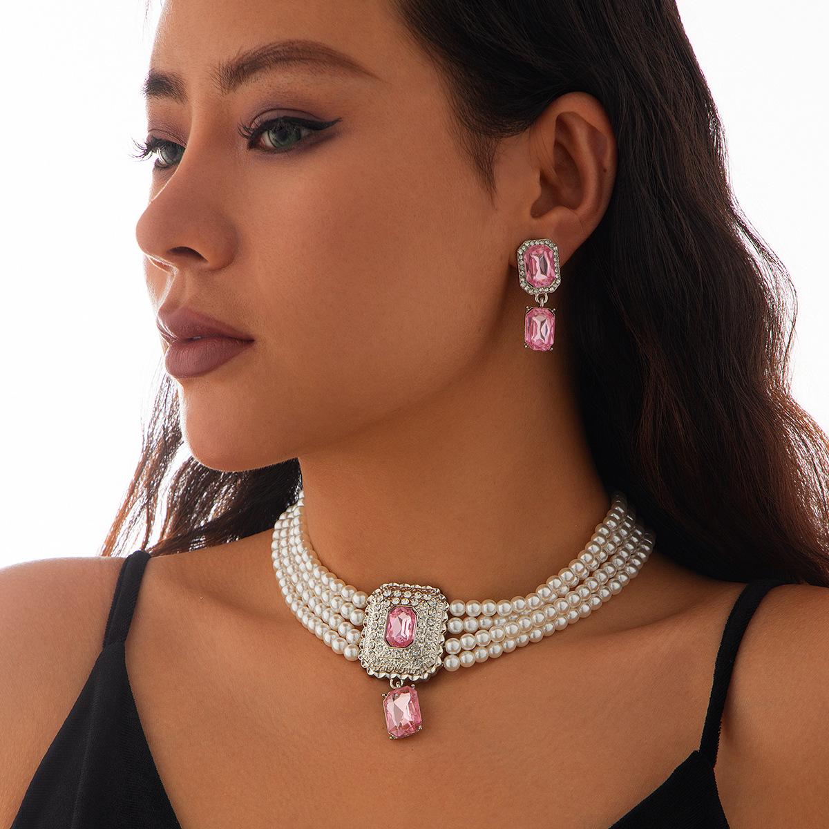 

Elegant Multi-Layer Geometric Pearl Necklace Set