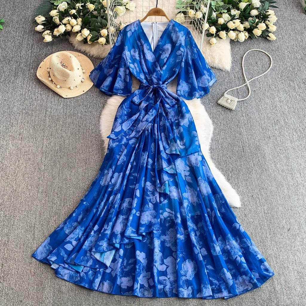 French holiday style beautiful fairy gas printing V-neck dress women's autumn and winter waist irregular elegant ruffle skirt