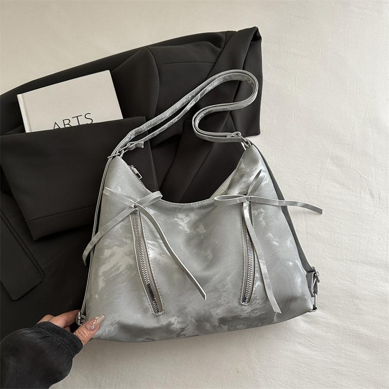 

Retro backpack soft leather tote bag bow new trendy fashion casual large capacity shoulder bag серебряный