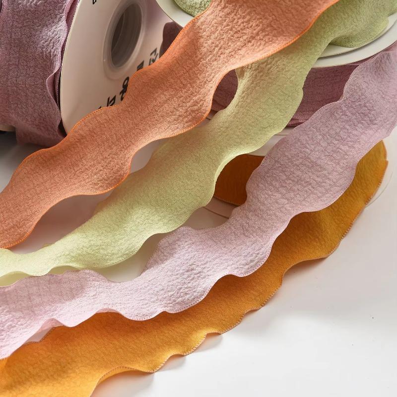 1PC 10 Yards Fishtail Yarn Ribbons 2.5cm Wave Edge Pleated Gifts Packaging Material Gift Wrapping Bouquets Chiffon Ribbon