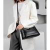 Women's Mini Shoulder Bag, Large Capacity, Horizontal Design, Smartphone and Long Wallet Included, Genuine Leather, Lightweight, Can Be Carried Over
