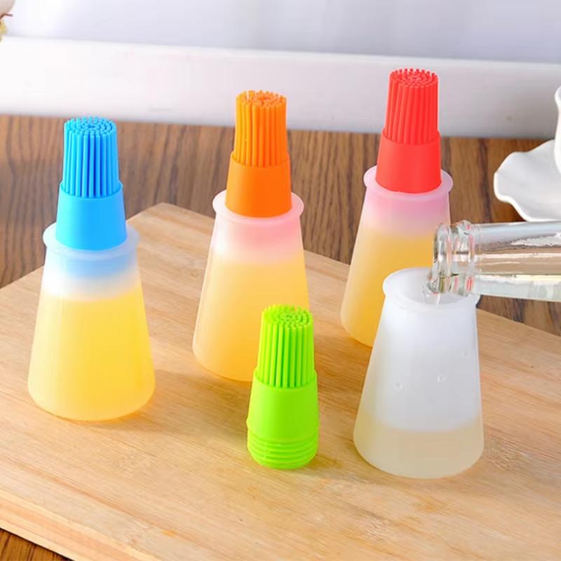 Portable Practical and Attractive Brush Oil Bowl Brush for Oiled Takoyaki BBQ Cooking Silicone Basting Brush Kitchen BBQ Tools