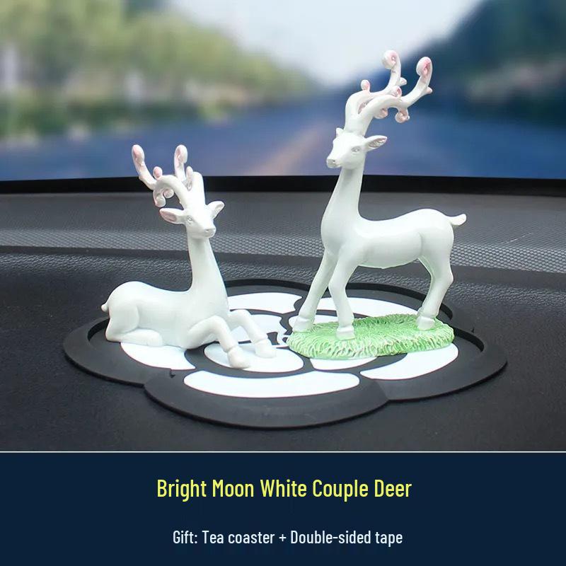 

Высококачественный ароматерапевтический олень-украшение для автомобиля для безопасных поездок - Вдохновлено инфлюенсерами Douyin для молодоженов